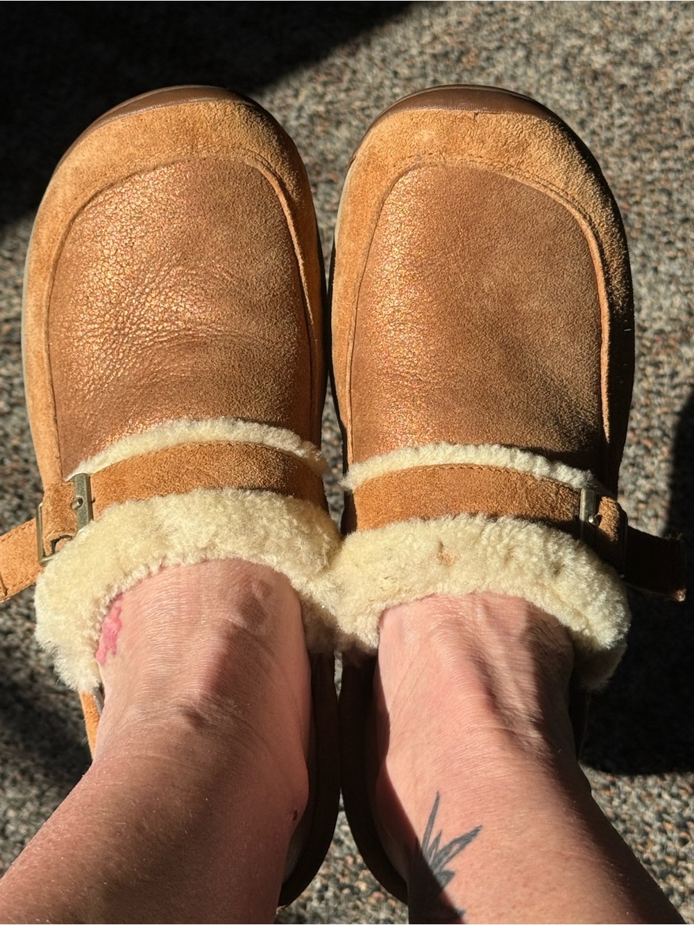 Merrell encore, buckle puff Women's slides Suede Shearling Slip-On Clogs copper